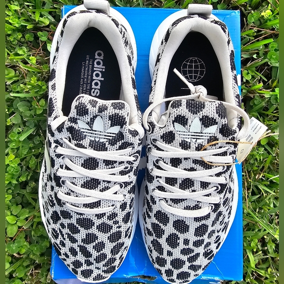 New Adidas Originals Swift Run 22 Size 7.5 In Talc/Black/White Low Top Sneakers - Picture 5 of 9